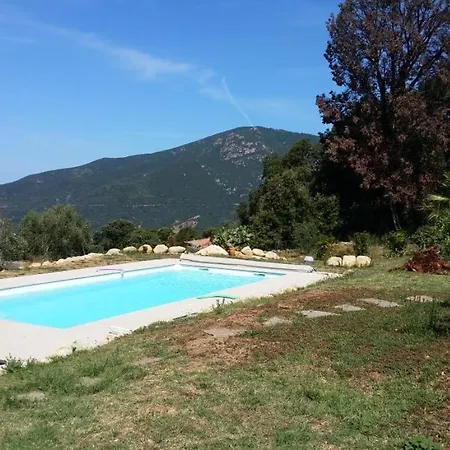 Mare E Machja - Maison Avec Piscine Cauro